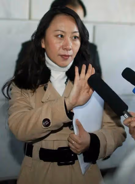 2008年,陸幽因宮外孕傳聞將黃健翔告上法庭:他是我一生的被告