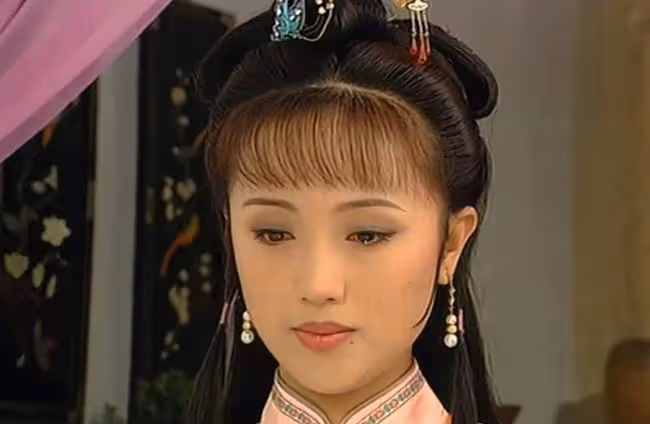 低調的朱媛媛高調翻紅，打了多少「不想演媽」的女演員的臉