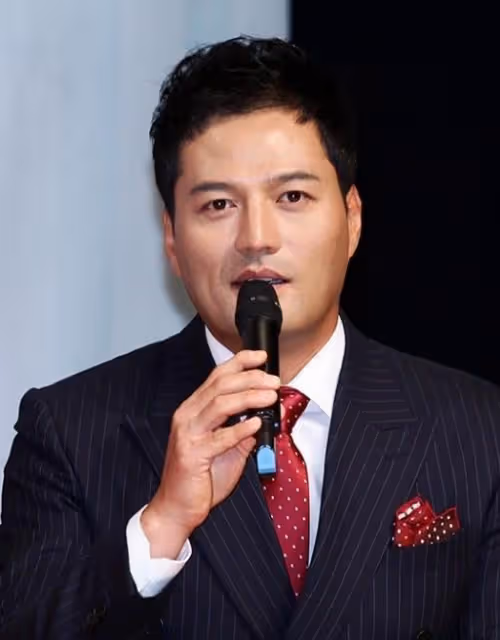 人魚小姐金成珉,閃婚大四歲牙醫,一夜聲名狼藉選擇離世!
