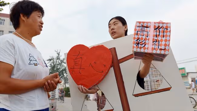 「改口費9萬9,少一分不叫媽」霸氣婆婆聽完摘下胸花:婚禮改家宴!