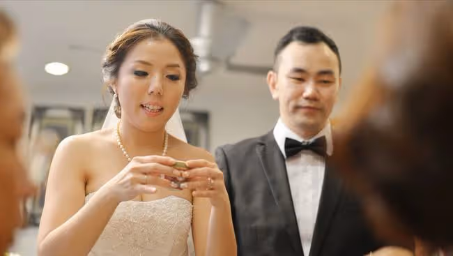 「改口費9萬9,少一分不叫媽」霸氣婆婆聽完摘下胸花:婚禮改家宴!