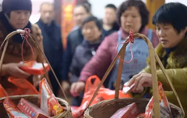 女友索要20萬彩禮,父母爽快答應,要求做婚檢,女友怒:太欺負人