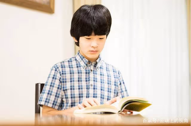 為何紀子受到大眾的批評仍堅持走後門?或許和悠仁出生秘密有關?