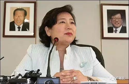 老公自殺後,被婆家逼上絕路,48歲全職太太如何翻成大女主?