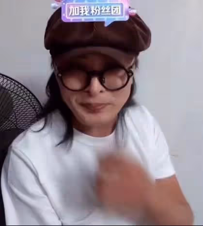 53歲張敏息影15年復出,再扮趙敏容貌大變,生圖皮膚鬆弛滿臉憔悴