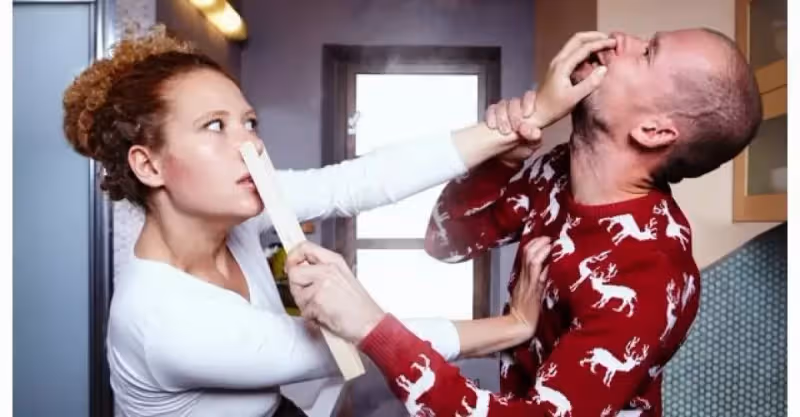 因為我妹妹，老婆手上縫了十三針，她從此不再善良