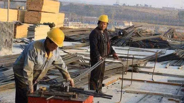 拆遷分了兩百萬,我打算三個孩子各給四十萬,沒想到子女們不同意