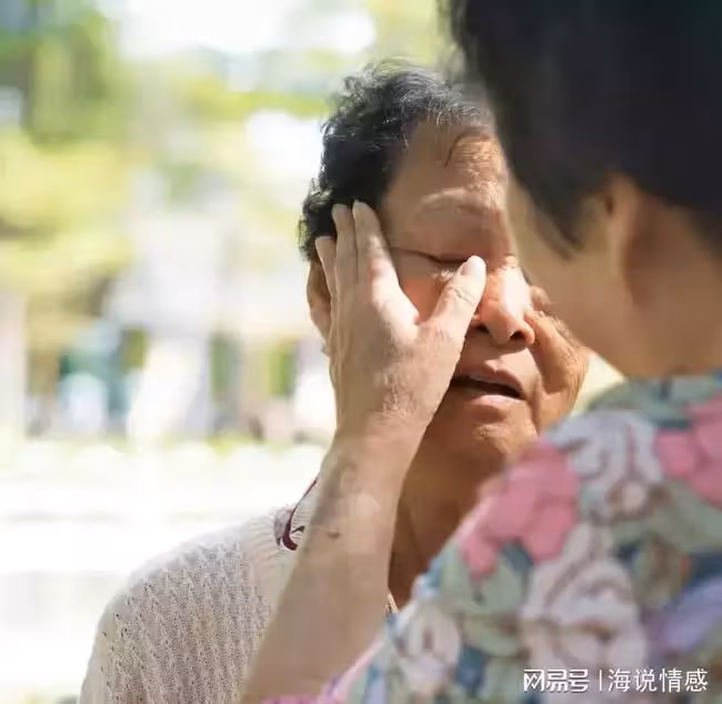 在兒子家住15天,兒子和兒媳吵架4次,我委屈:住自己的房有錯?