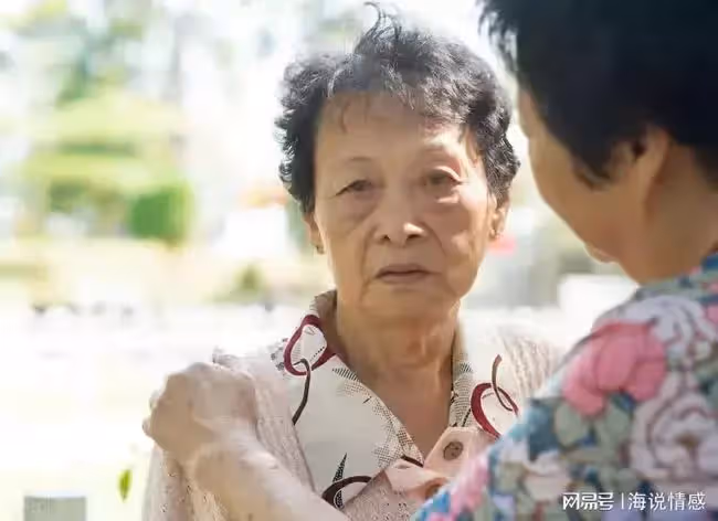在兒子家住15天,兒子和兒媳吵架4次,我委屈:住自己的房有錯?