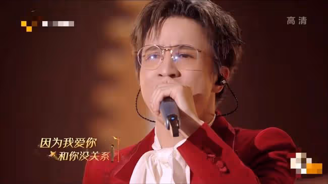 山東春晚太驚艷!周濤rap顯反差萌,馮鞏引回憶,孫濤凍齡依舊