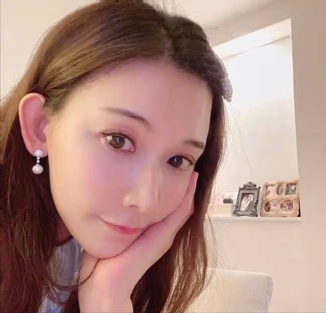 47歲林志玲除夕官宣生子,曬一家三口溫馨全家福,結婚2年終圓夢