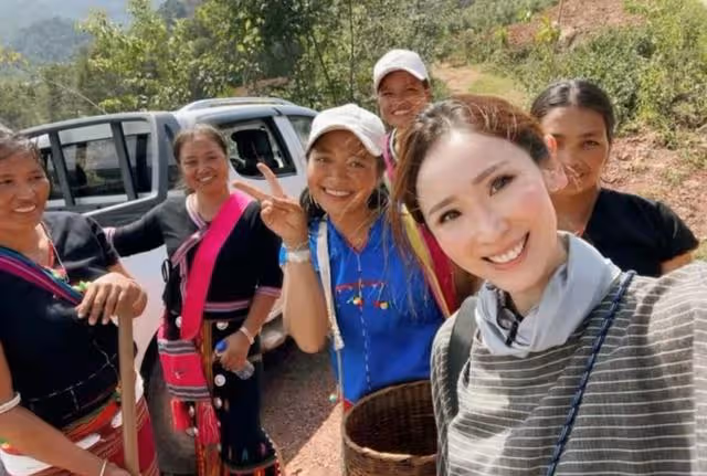 知名度大增!TVB知名女主持內地大受歡迎,更登春晚節目大秀唱功