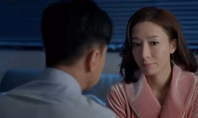 張智霖回港為新劇做宣傳，首次正面回應兒子與金髮女孩戀情傳聞
