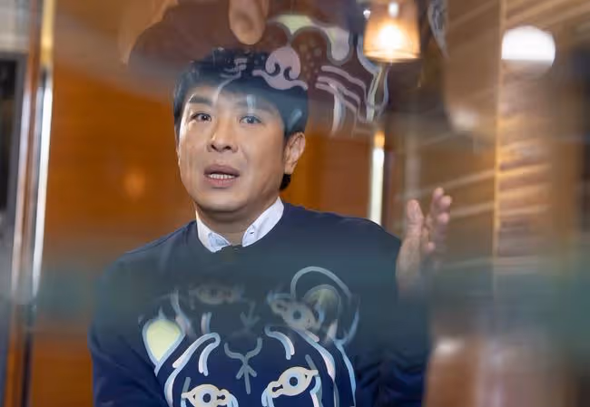 山水相逢！著名男星獲曾志偉力邀返TVB，不求「世仇」樂易玲原諒