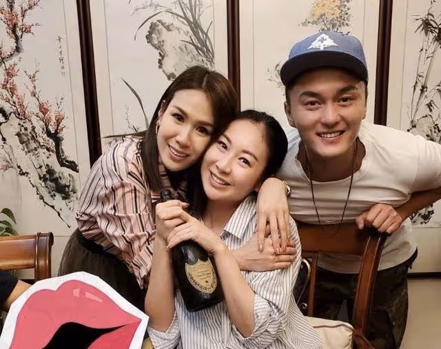 恭喜!TVB富貴女星宣布年底結婚,男友因醜聞被雪藏仍不離不棄