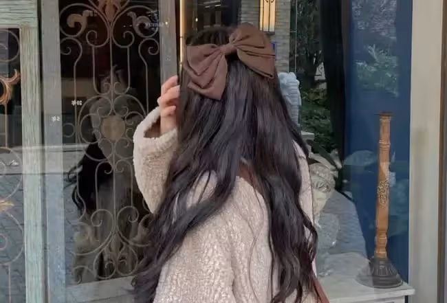聽說我要再婚,大姑姐讓我送她套房給她兒子當婚房,否則她不同意