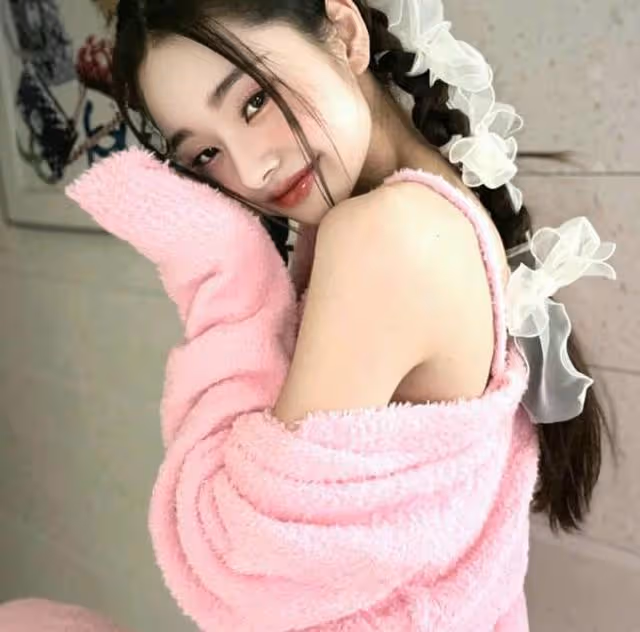 整容、假貨女、一條廣告60萬仍受追捧:內娛的女明星不香嗎?
