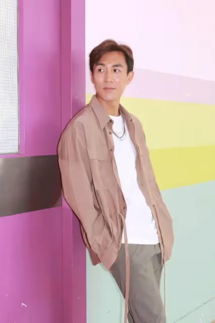 追名逐利！TVB人氣小生承認想做視帝，養妻活兒擔子重：我需要錢