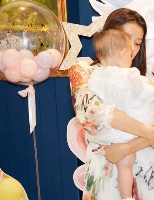 與董子健一見鍾情,蛻變成京圈太子妃,孫怡為何至今沒有辦婚禮?