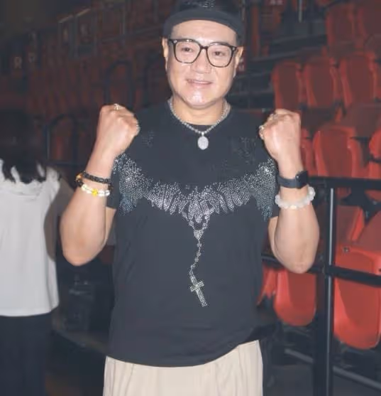 64歲頭婚娶妻！TVB金牌綠葉渴望做爸爸，大師贈言雙喜臨門必有子