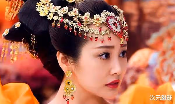 從《花千骨》的霓漫天到《慶餘年》的司理理,李純演過好人嗎?