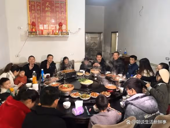 孫海洋攜全家給大家拜年，孫悅出口成章，孫海洋巧妙化解尷尬