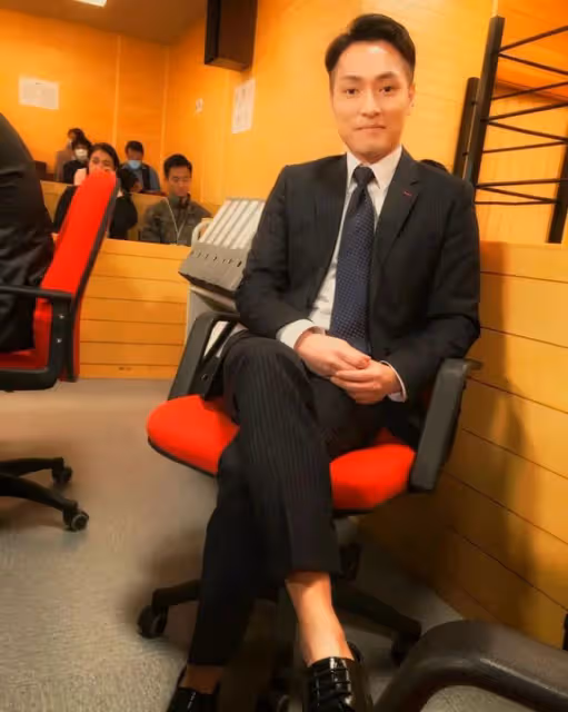 恭喜！TVB資深男星宣布迎娶拍拖12年圈外女友，低調成婚不擺喜酒