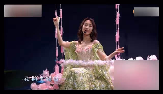 衛視春晚亮點:馮鞏秀諧音梗,張傑謝娜對唱,關曉彤王鷗同台走秀