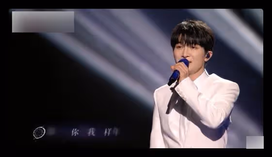 衛視春晚亮點：馮鞏秀諧音梗，張傑謝娜對唱，關曉彤王鷗同台走秀