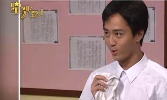 有驚喜!TVB甘草演員演前金牌監製,被內地網友誇讚深感受寵若驚