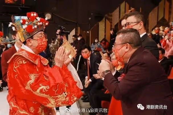 TVB老闆許濤發新春賀詞!唐詩詠陳展鵬齊唱賀年歌