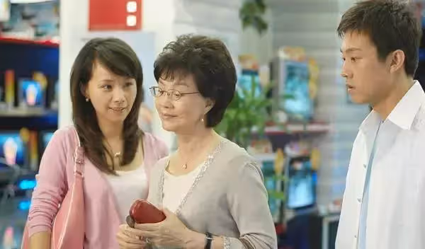 遇到8點檔惡婆婆!女嫁夫家1年「遭狂罵來爭產的」懷胎6月崩潰 撞見尪「偷轉走名下財產」絕情回應引眾怒