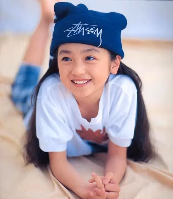 安達佑實 幼年被逼精神病 初戀變繼父 五歲鑲假牙 下嫁搞笑藝人遭背叛