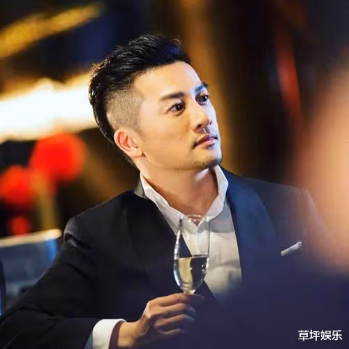 這些男星不上春晚,有高顏值、高收入卻不願結婚,網友:浪費好基因