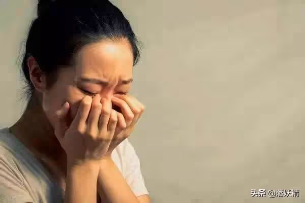 侄子過10歲生日,兒媳包1000紅包,婆婆嫌少:再把你陪嫁房送過去
