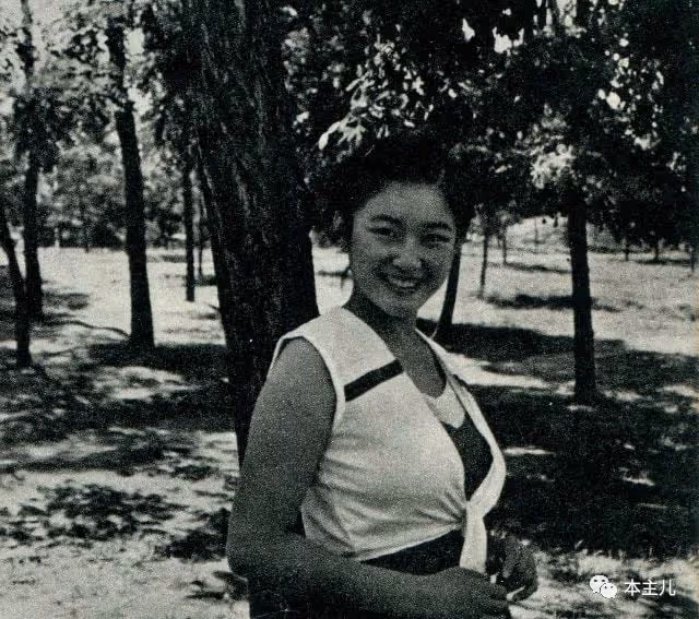 蓋麗麗:25歲爆紅,33歲被唾罵,44歲退圈,銷聲匿跡11年