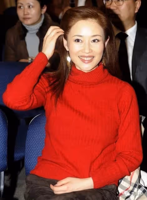 蓋麗麗:25歲爆紅,33歲被唾罵,44歲退圈,銷聲匿跡11年