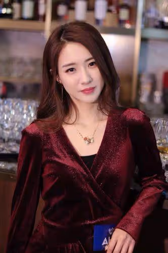恨嫁的心!TVB知名女歌手自曝隨時會閃婚,提緋聞男友小生即撒嬌