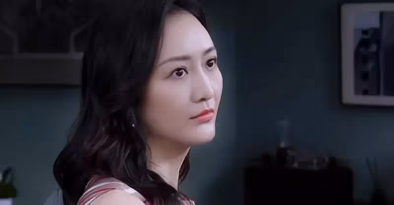 我偷老婆錢養小三，老婆裝不知，我媽70大壽，老婆送了份「大禮」