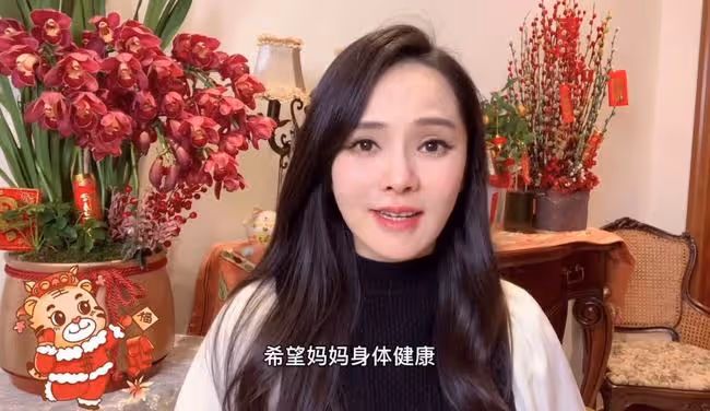 伊能靜初二發文思念娘家!移居上海後與母親分離,曬豪宅精緻喜慶