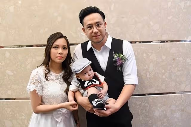 恭喜!香港著名男星妻子宣布懷第三胎,嫌保姆費太貴準備自己帶娃