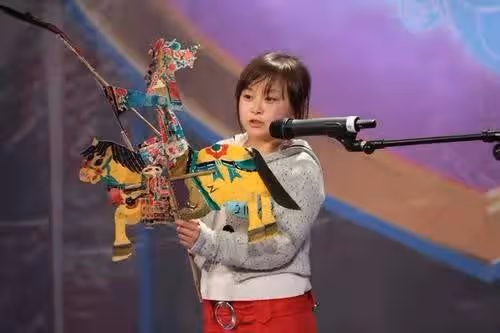 「最丑明星」朱潔：身高1米28，卻嫁給了愛情，讓全網羨慕