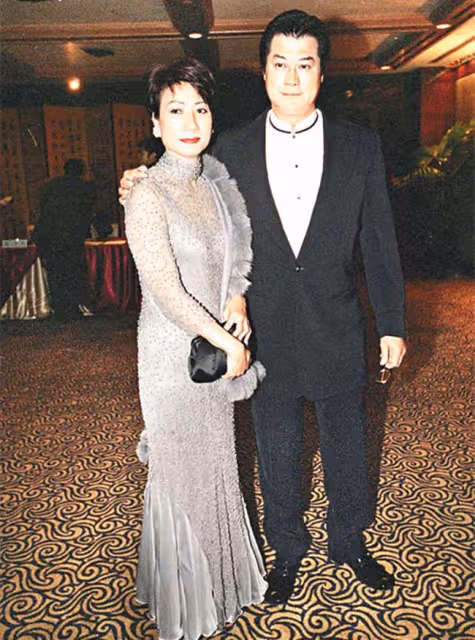 93歲藝術家德高望重,汪明荃姜大衛等輪流來拜年,眾星雲集太熱鬧