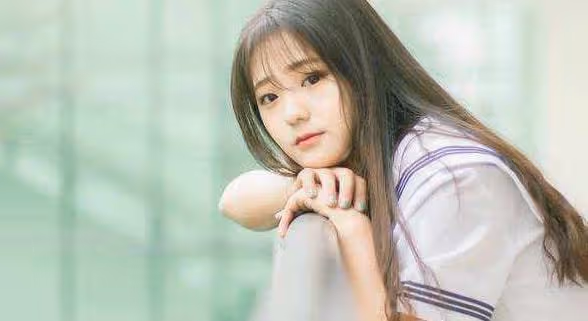 我的老公,有一個特殊的U盤,那裡面儲存了他和我閨蜜的點點滴滴