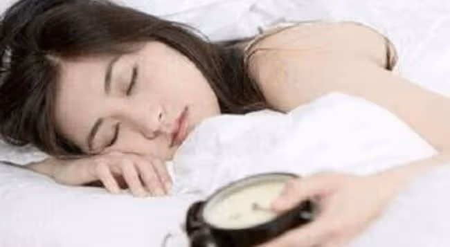 懷孕五個月,我收到一條微信,是一個女人跟我老公的「親密」照片