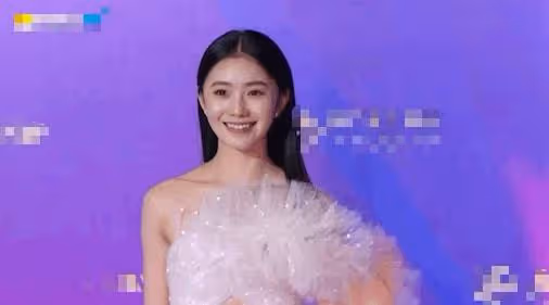 真的好諷刺,劉浩存擔當殘疾晚會白衣天使,還被贊人美心善歌甜