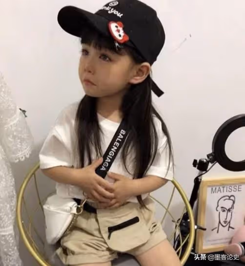 安徽"無聲天使"藍妮妮,擁有逆天顏值卻無自理能力,美貌背後很心酸