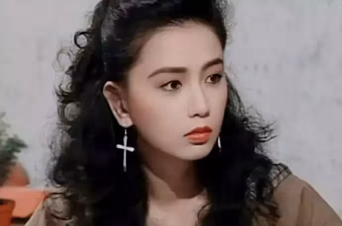 做閨蜜卻橫刀奪愛!劉嘉玲「為搶梁朝偉與摯友變仇人」情愛糾葛曝光 她引退多年「終破冰和解揭現況」