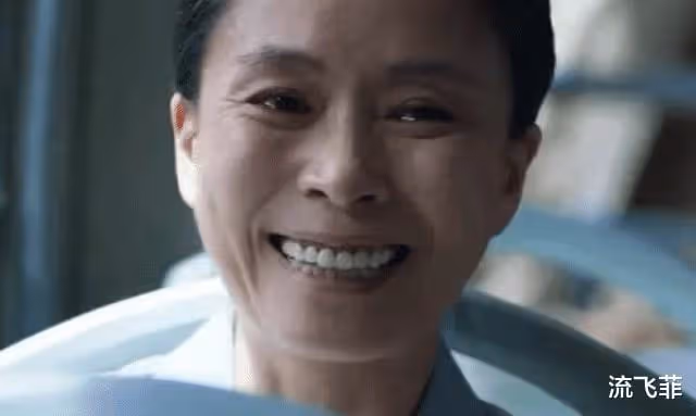 《開端》全員帥哥美人,「鍋姨」年輕時妥妥港風美女,黃覺早年跟周迅好搭