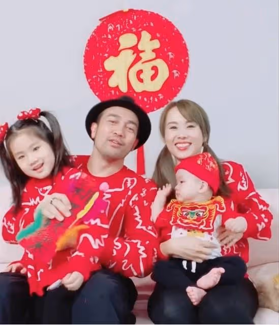 10位港姐齊曬全家福!陳茵媺與3子女如複製,周家蔚兒子顏值高